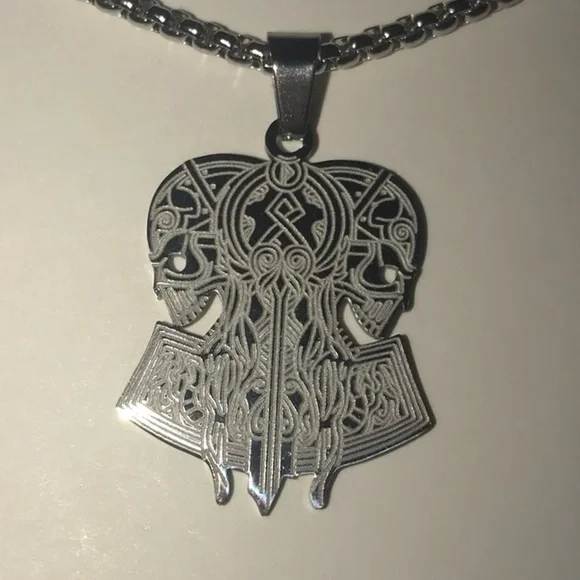 “Opposing Tribal Skulls” Native American Aztec Celtic Nordic Conjoined Necklace - Picture 7 of 13
